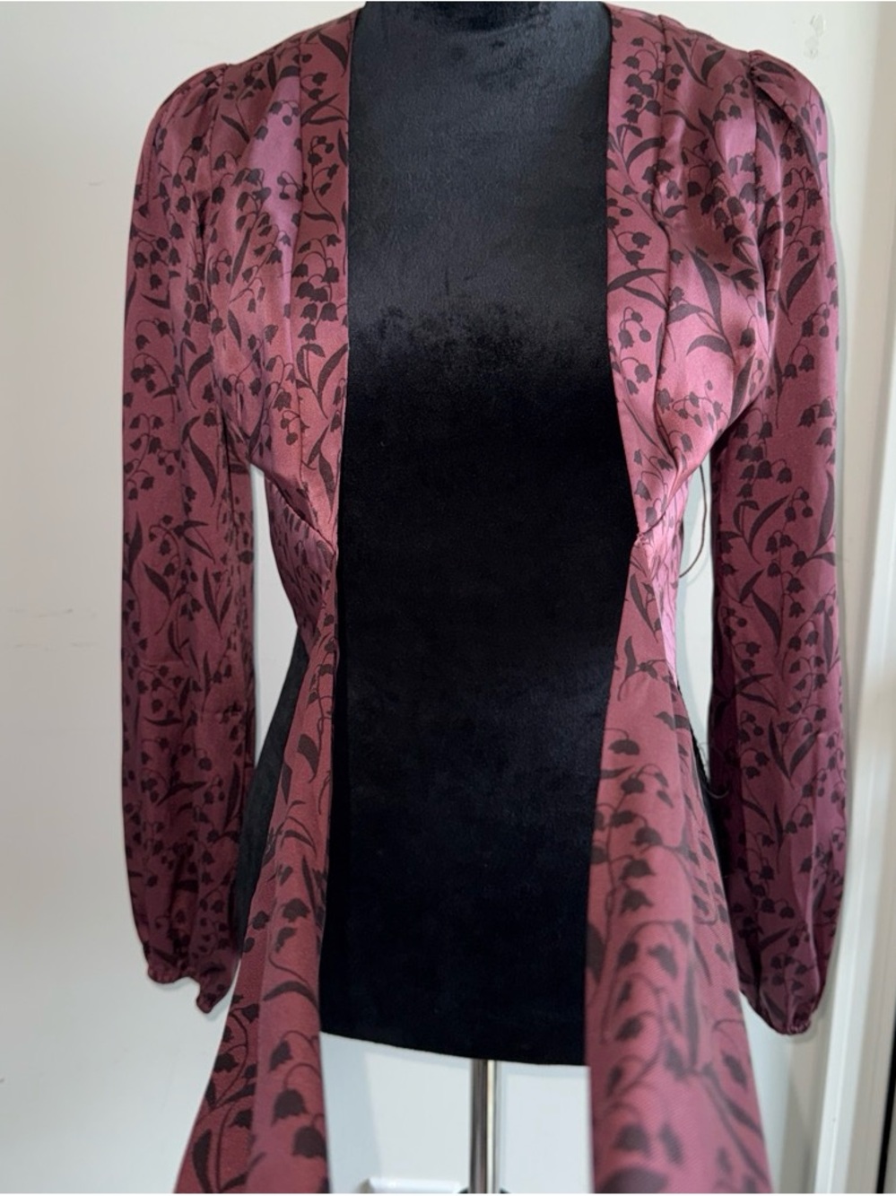Forever 21 Burgundy Floral Open-Front Blazer